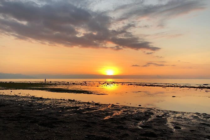 3-Day Private Sightseeing Tour of Bali with Hotel Pickup - Day 3: Bajra Sandhi Monument, Nusa Dua beach time, and Uluwatu plus Kecak fire dance