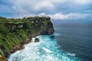 Admission Tickets for Kecak Dance & Uluwatu Temple Sunset - Uluwatu Temple: cliffside views plus the monkey factor