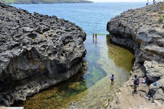 All Inclusive Nusa Penida Private Tour - Pasih Uug (Broken Beach): The Rock Hole Moment