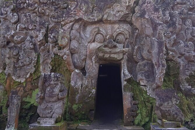 [All Inclusive] The Soul of Bali: Temples, Art & Traditions Tour - Transfers across Ubud and south Bali: time-savers you’ll feel
