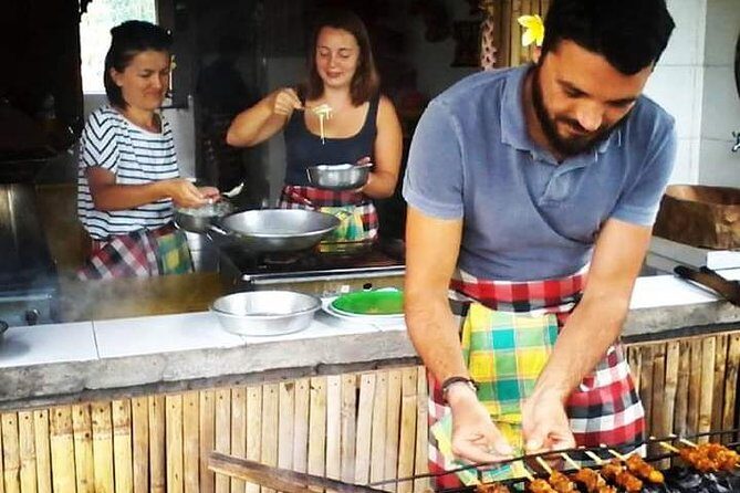 Bali Amazing Cooking Class - Hands-on cooking: how the class actually plays out