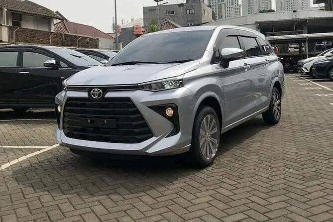 Bali Car Hire with Driver - Why a Private Driver Wins in Bali (Especially from Ubud)