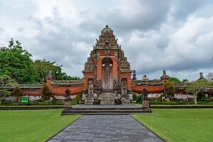 Bali Charm: Full-Day Bedugul and Tanah Lot Tour (UNESCO) - All Inclusive Tickets - Taman Ayun Temple: a royal garden-temple that feels calm on purpose