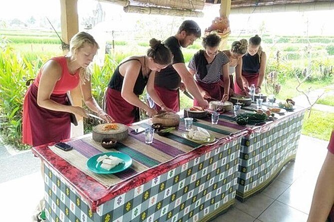 Bali Cooking Class and Ubud Sightseeing Tour - Key things to know before you go