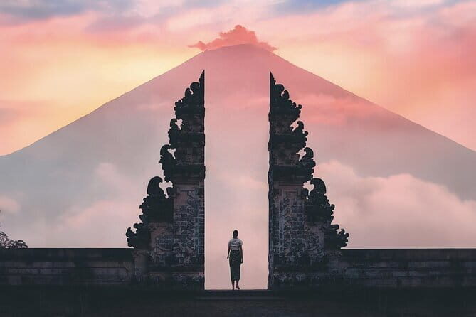Bali Instagram Tour - DESIGN Your Own Trip - Tirta Gangga: 30 Minutes That Keeps the Day Moving