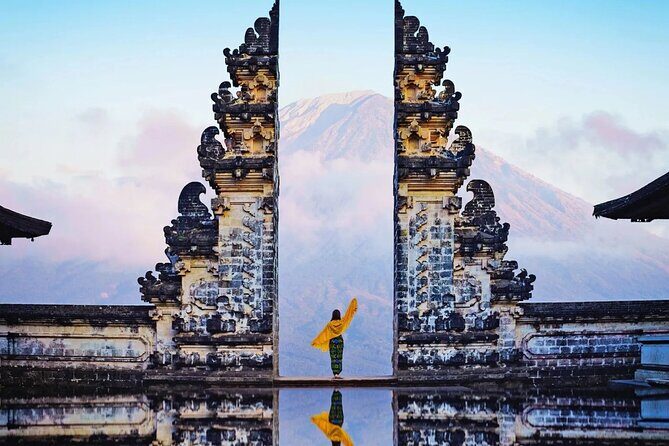️ Bali Instagram Tour: The Most Famous Spots (Private & All-Inclusive) - Passing by Ubud markets and south-coast stops (what you’re really getting)