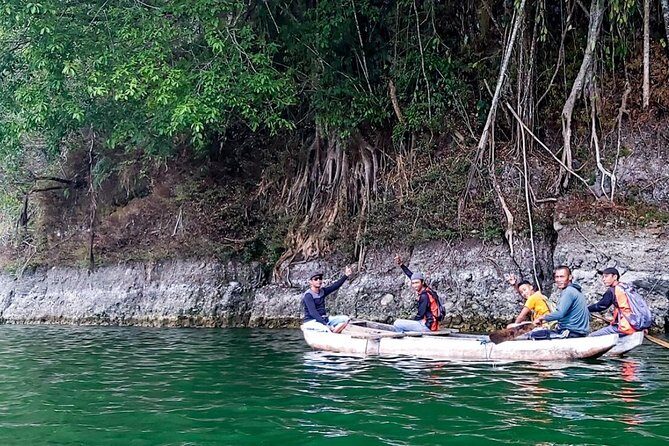 Bali Jungle Trekking and Lake Canoeing Tour - Ulan Danu Tamblingan Temple: spirituality that frames the day