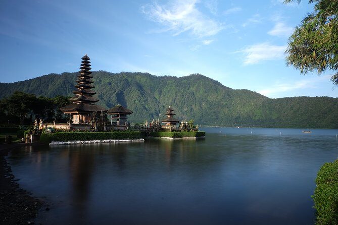 Bali : Private Car Charter with English Speaking Driver - The Culture Bonus: Why an Explanatory Guide Changes the Day