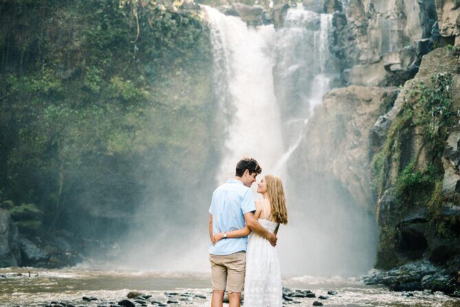 Bali Private inclusive tour: Best of Ubud in a Day - Tegenungan Waterfall for a Quick Swim or Scenic Break