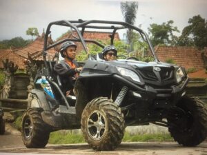 Bali Quad and Buggy Discovery Tour, Including Round-Trip Transfer - At the Meeting Point: Lockers, Safety Gear, and the Shower Plan