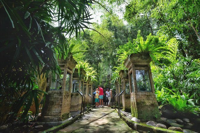Bali Reptile Park Entrance Ticket - Reptile encounter and show time: what you’ll actually do