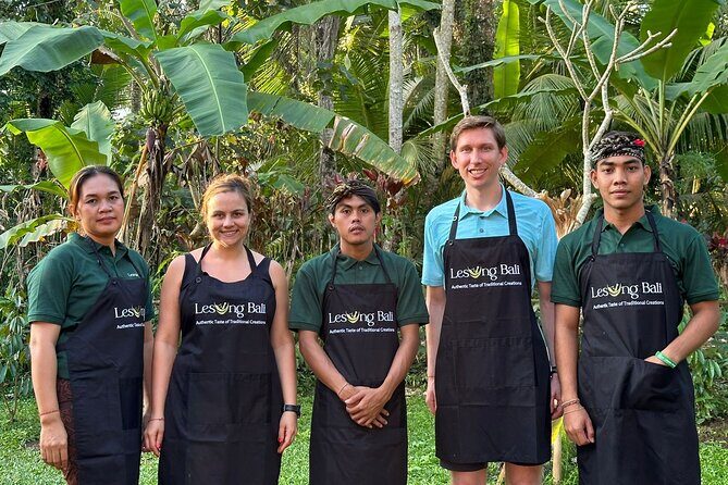 Balinese Authentic Cooking Class in Ubud - Cooking time in a small-group setting: menu choices, techniques, and dessert