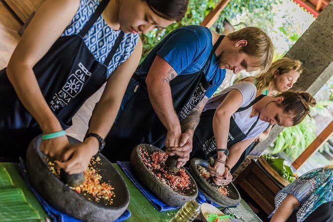 Balinese Cooking class with traditional morning market visit - Key Highlights Worth Booking For