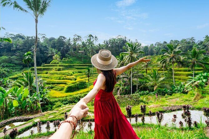 Benoa Cruise Port: Private Bali Day Tour with Local Guide - Evening at Gianyar Street Night Market: Local Life After the Highlights