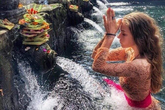 Best of Ubud Tour with Jungle Swing Private and All Inclusive - Jungle swing at Alas Harum Bali: the best photo moment is the feeling