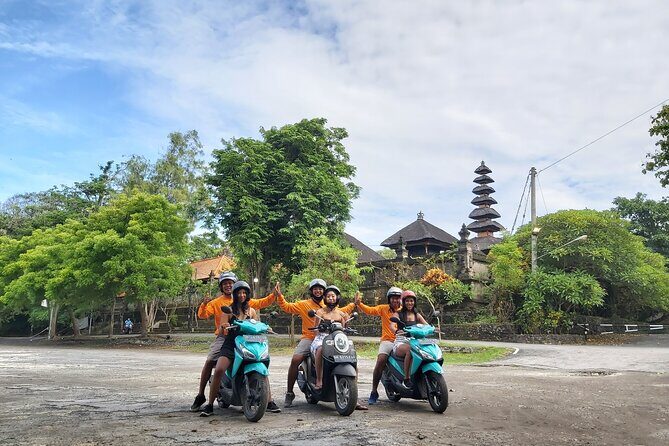 Canggu Scooter Lessons - Balance and Turns: The Skill Core of the Lesson