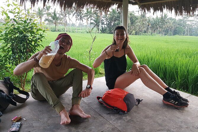 coconut wine and coffee safary tour - Stop 2 at Bresela: Coconut Wine in the Rice Fields (Yes, You’ll Walk)