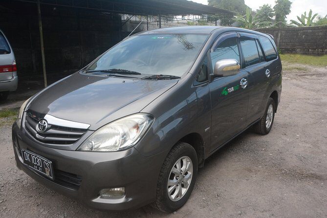 Denpasar Arrival Transfer: Airport to Hotel - The A/C ride: comfort plus useful Bali guidance