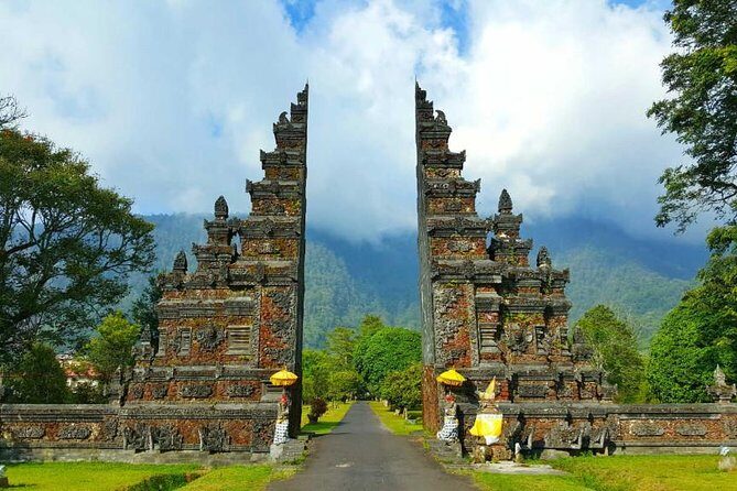 Exploring Bali in 5 Days: Completed Journey of Discovering Bali - Day 4: Lempuyang Temple gates, Tirta Gangga water palace, Ujung Park, and Virgin Beach