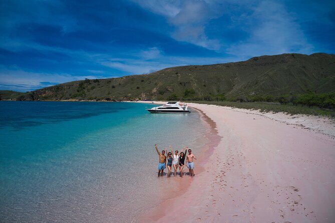 Full Day Trip to Explore 6 Destinations in Labuan Bajo and Komodo - Pink Beach Timing: How to Get Photos and Still Have Time to Snorkel