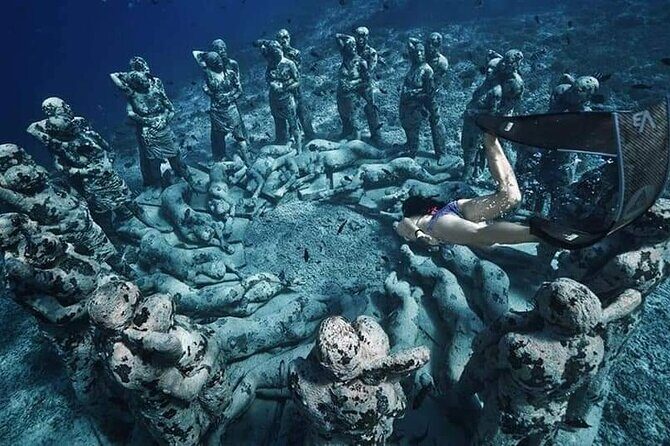 Half-Day Private Guided Snorkeling Turtles Underwater Statues - Safety and Boat Traffic: Why the Guide Matters More Than the Route