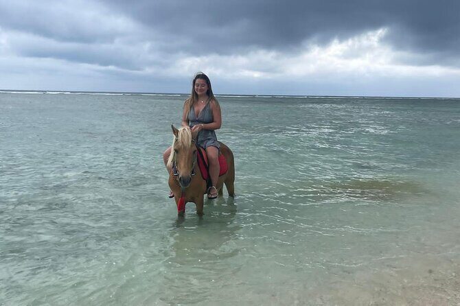 Horse Ride On The Beach Gili Islands - The beach ride at sunset: what the hour is really like