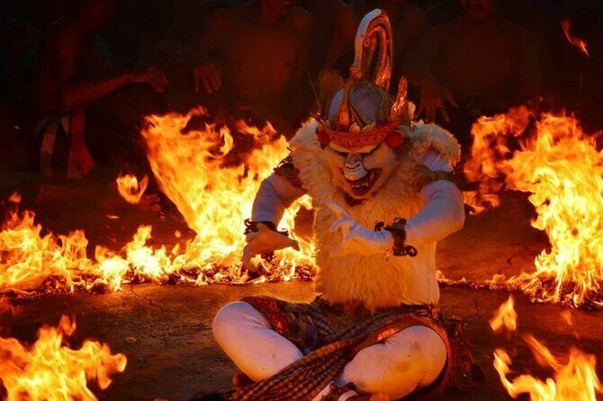 Kecak Fire Dance and Uluwatu Temple with Private Car Service - The Kecak and Fire Dance: How the Chant Builds the Story