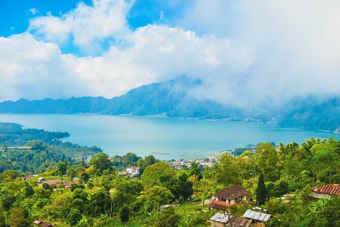 Kintamani Lake & Volcano Tour - Barong Dance Uma Dewi in Batubulan: what you’re actually watching