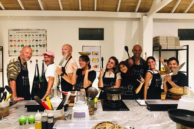 Learn to cook Indonesian food at Gili Cooking Classes Trawangan - Your 2 hours in real life: what happens during the session