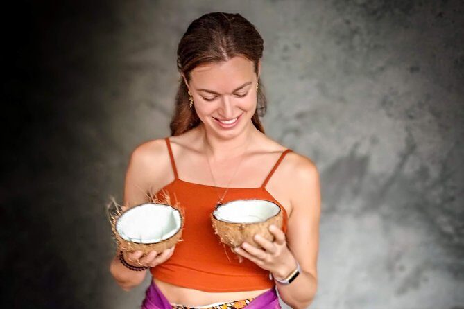 Make Traditional Bali Coconut Oil with a Balinese Family - Optional silversmithing: adding a second craft souvenir