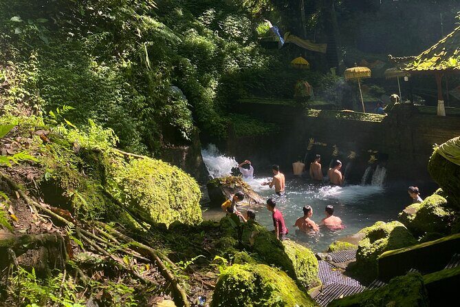 Melukat Purification Ceremony at Mengening Temple - Who should book this Melukat ceremony, and who should reconsider