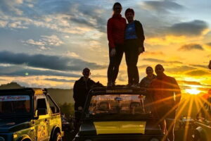 Mount Batur Jeep Sunrise and Black Lava Tour - Mount Batur Sunrise Viewpoint and Summit Breakfast
