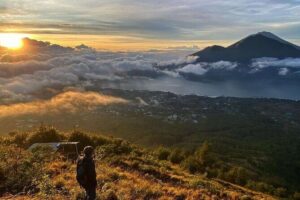Mount Batur Sunrise Trekking & Natural Hot Spring - All Inclusive - Getting There: Hotel Pickup and the Early-Morning Grind