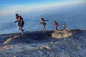 Mount Batur Sunset Trekking From Ubud - Ubud pickup and the early start you should mentally rehearse