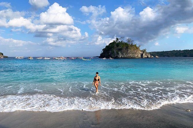 Nusa Penida Snorkeling Adventure (Private & All-Inclusive) - Kelingking Beach on land: the T-Rex cliffs after you’ve worked up appetite