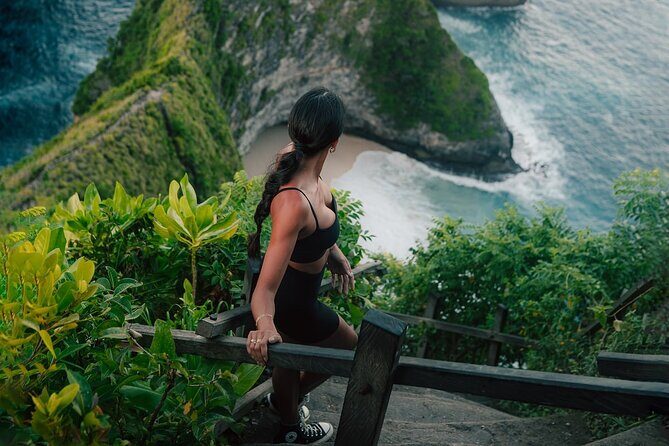 One Day Trip Nusa Penida Bali with All Inclusive - Stop 3: Angel’s Billabong—an infinity pool moment