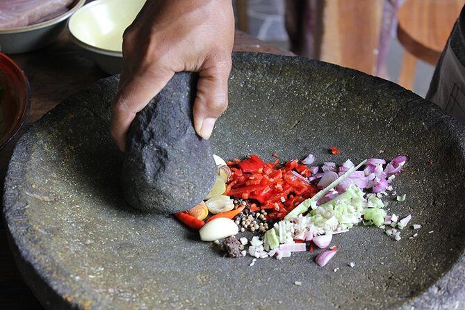 PRIVATE Balinese Cooking Class in Ubud with Dewa with Transfers - A private Balinese cooking class day just north of Ubud