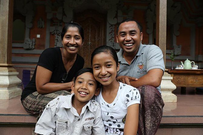 PRIVATE Balinese Cooking Class in Ubud with Dewa with Transfers - Transfers and timing: how to fit it into a Ubud schedule