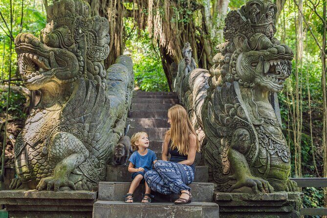 Private Customize Ubud Day Tour With Experienced Driver - Rice terraces and holy spring water: Tegalalang and Tirta Empul