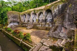Private Full-Day Tour: Balinese Temples and Rice Terraces - Gunung Kawi: rock-cut shrines, river views, and real steps