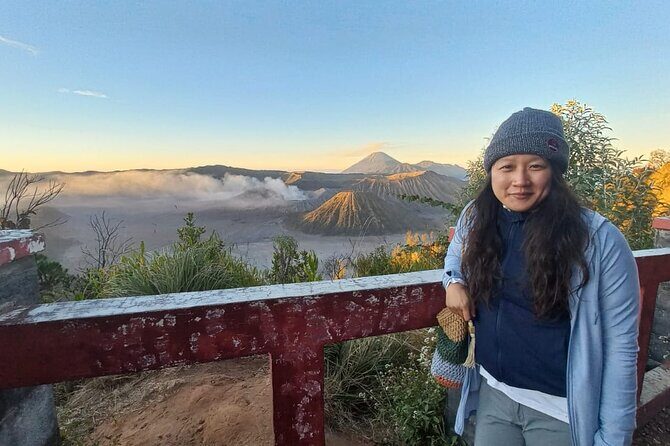 Private Tour : Bromo Ijen Tour From Bali - Day 2 Ijen Crater at night: blue flames, permits, and what to expect