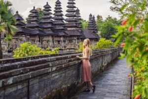 Private Tour: Tanah Lot at Sunset - Tanah Lot Temple: The Sea-Edge View (and the Tide Factor)