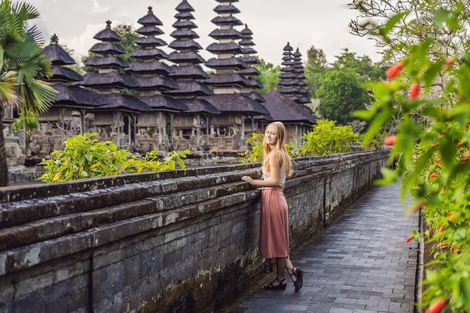Private Tour: Tanah Lot at Sunset - Tanah Lot Temple: The Sea-Edge View (and the Tide Factor)