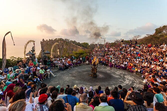 Private Tour Uluwatu Temple and Kecak Sunset Dance - A smooth private ride from Jimbaran to Bali’s cliff-edge show