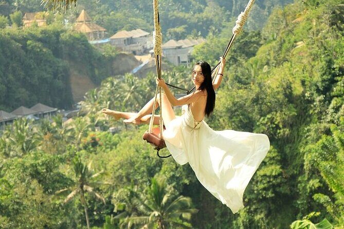 Private Ubud Tour: Monkey Forest, Waterfall & Rice Terrace - Celuk crafts, batik, museums, and how to choose what fits your interests