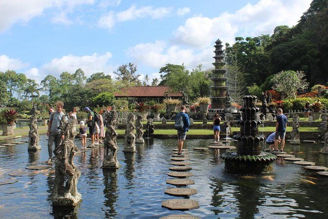 See The Gate of Heaven at Lempuyang Temple in Bali - Asah Hill viewpoint: short time, big ocean drama