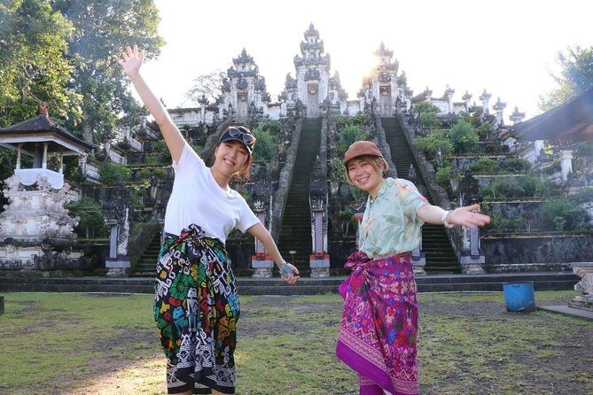 See The Gate of Heaven at Lempuyang Temple in Bali - How to make the long day feel easier (without rushing)