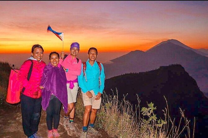 Sharing Batur Volcano Sunrise Trekking and Breakfast - Summit Breakfast: Fuel for Photos and Time on Top
