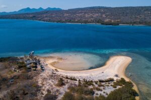 Snorkeling in Menjangan Island with Pickup and Lunch - Pickup, harbor boat ride, and the timeline (about 4 hours)