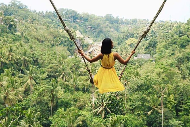 The Gates of Heavan - Ubud Jungle Swing & Waterfall Tour - Gates of Heaven at Lempuyang Temple: early timing and Mount Agung views